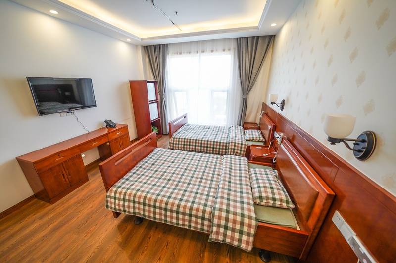 帕金森护理口碑好的养老院名单北京市昌平区首开寸草养老院|帕金森照护+口碑服务2026最新(图17) 帕金森护理口碑好的养老院名单北京市昌平区首开寸草养老院|帕金森照护+口碑服务2026最新(图17)