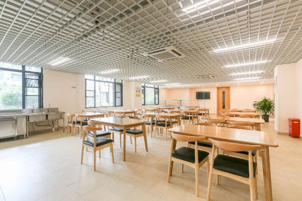 北京市昌平区领秀康苑养老院收费标准+地址+咨询电线最新人生就是博-尊龙凯时街道社区失能照护康复协助养老机构(图21) 北京市昌平区领秀康苑养老院收费标准+地址+咨询电线最新人生就是博-尊龙凯时街道社区失能照护康复协助养老机构(图21)